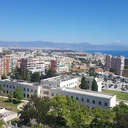 Bonito Estudio Con Vistas, Centro 아파트 토레몰리노스